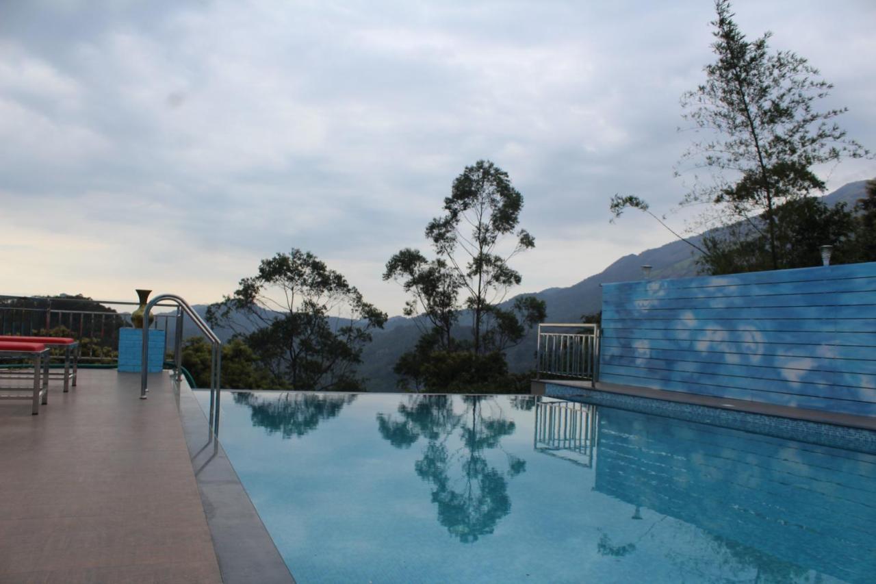 The Lakeview Munnar Мунар Екстериор снимка