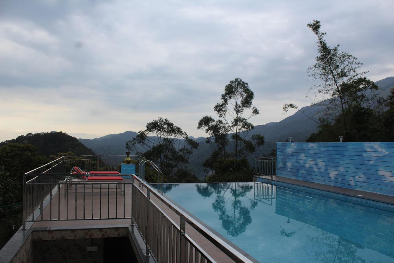 The Lakeview Munnar Мунар Екстериор снимка