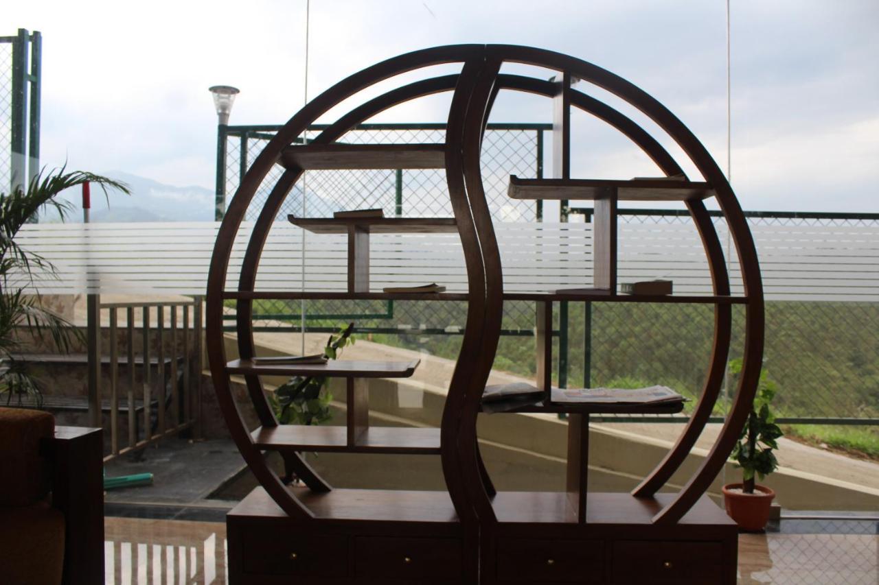 The Lakeview Munnar Мунар Екстериор снимка