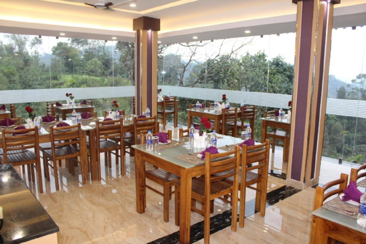 The Lakeview Munnar Мунар Екстериор снимка